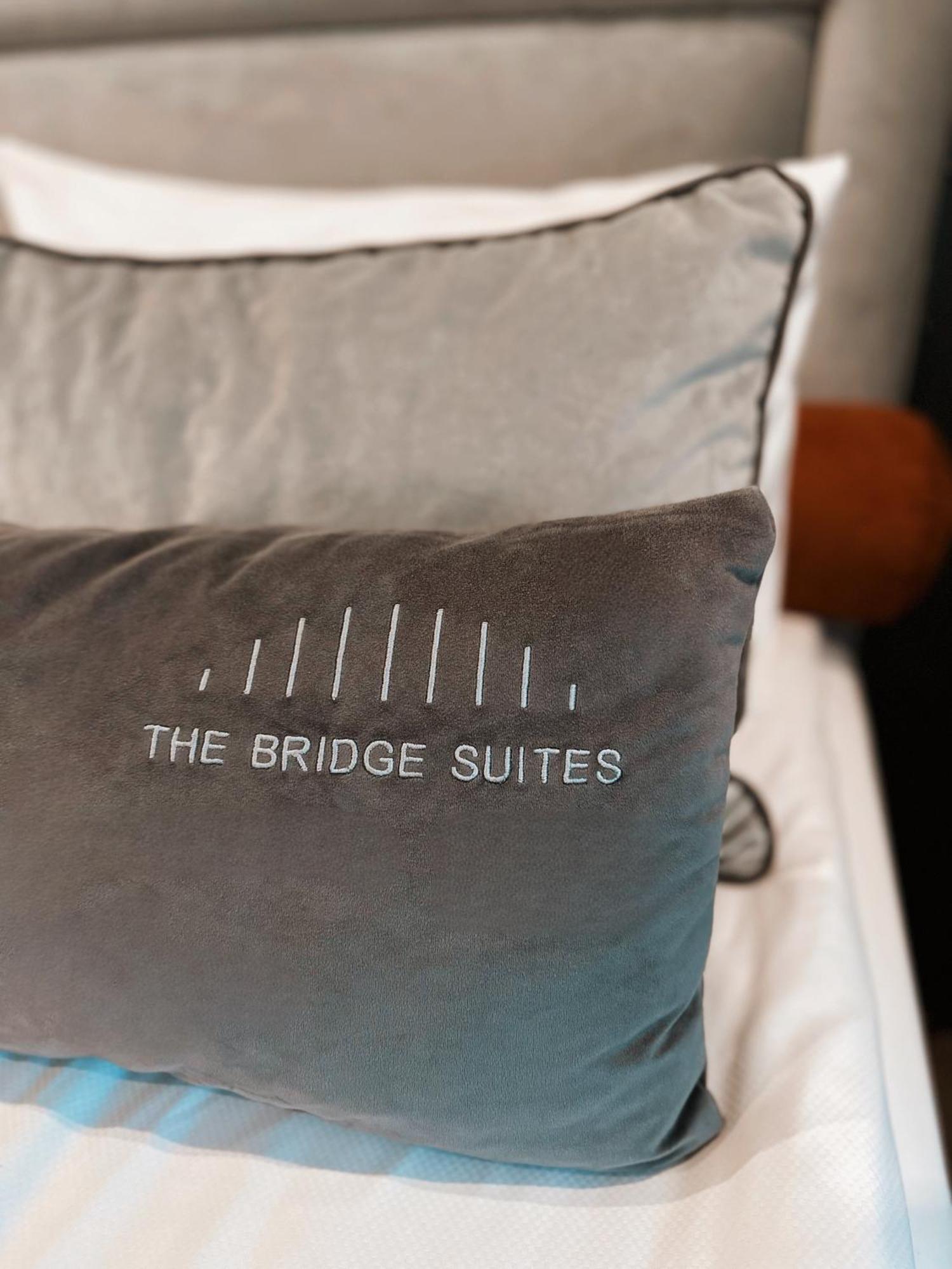 The Bridge Suites Krakow Ngoại thất bức ảnh